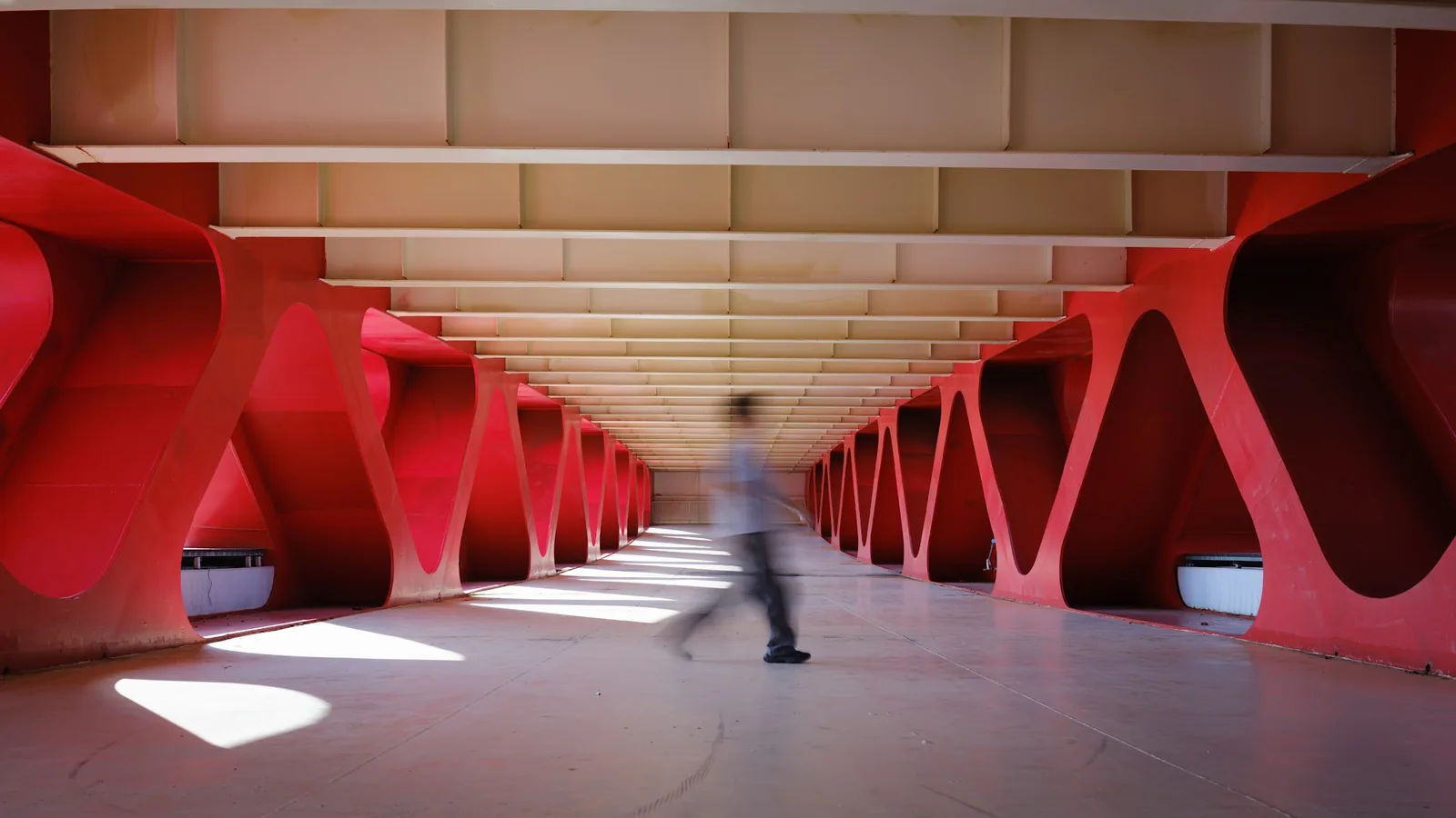 The same walkway with a NiSi FS ND8 fitted, the walking figure blurred by the longer shutter speed