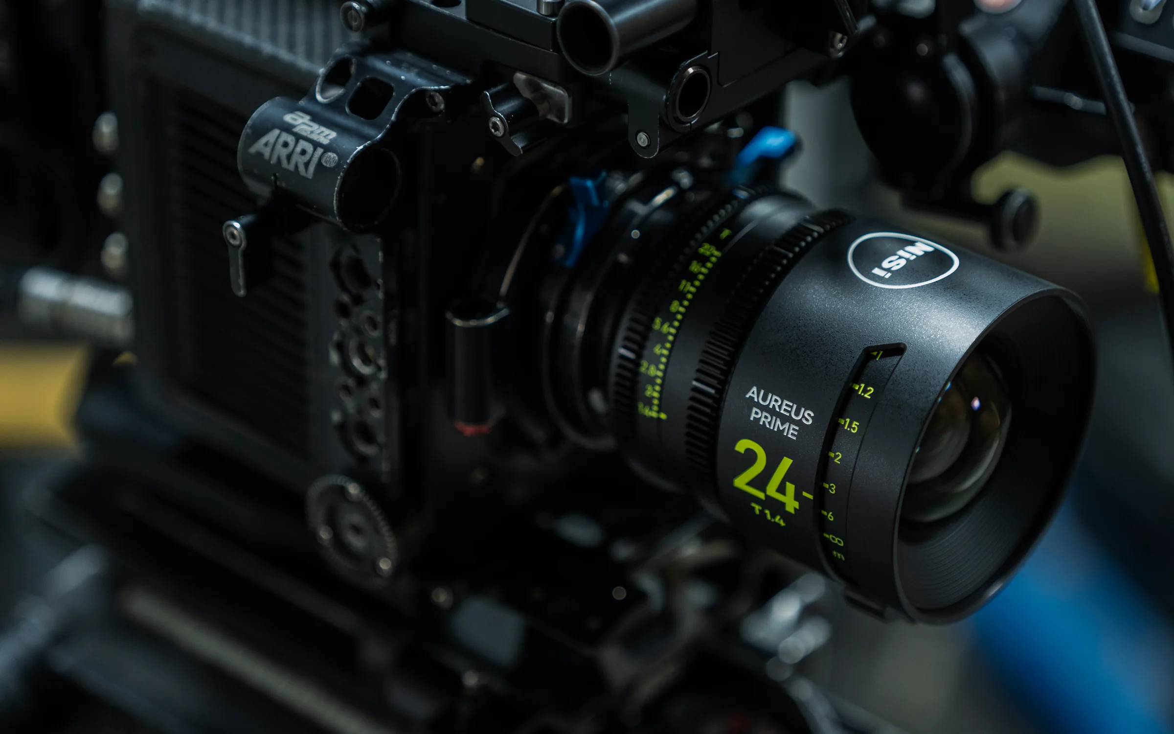 A NiSi AUREUS PRIME 24mm T1.4 lens on a cinema camera