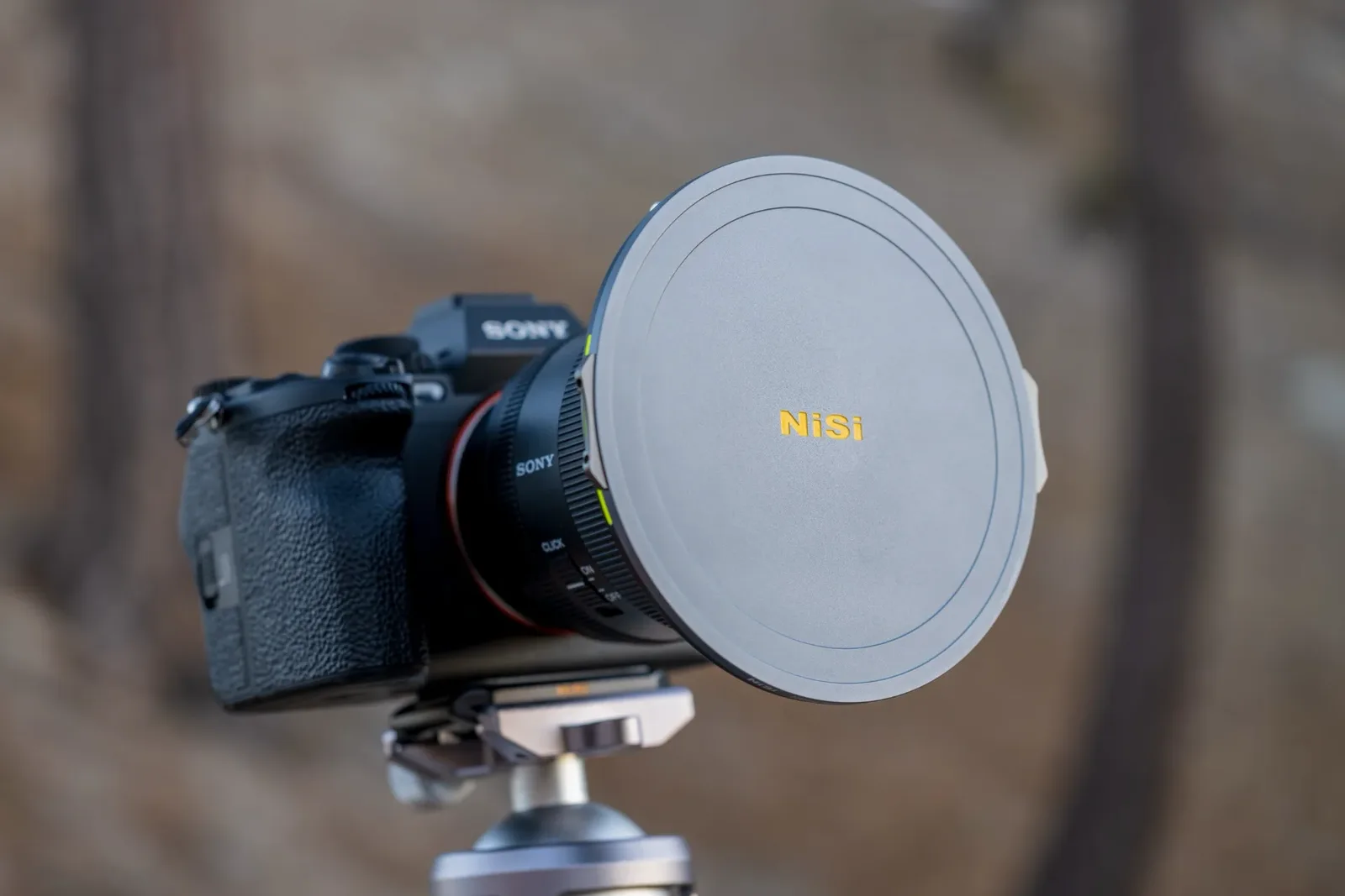 Sony camera with a NiSi MAXMAG front cap fitted